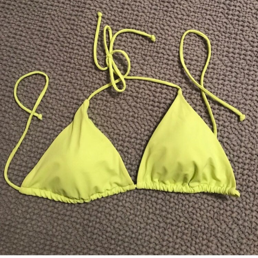 Victoria’s Secret Yellow Lime bikini top Size L